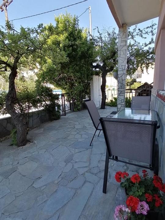 Sofia Guesthouse Nea Skioni Exterior photo